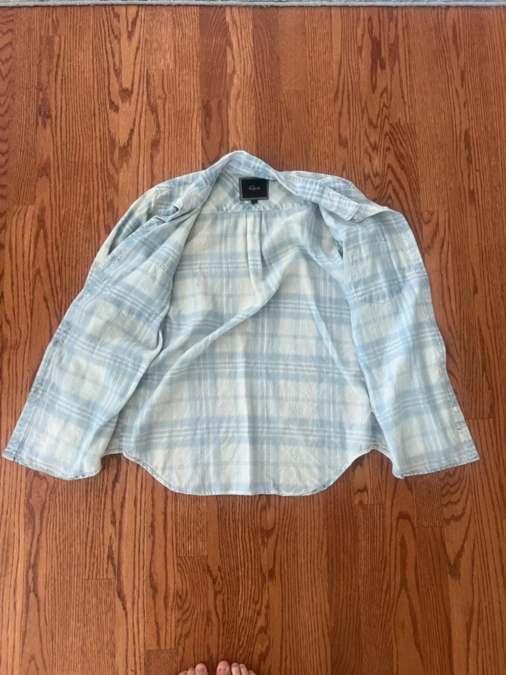 Rails button down - Picture 3 of 5